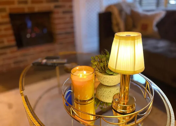 Cosy Cottage Central Bawtry - 2 Bedroom - High End Furnishings