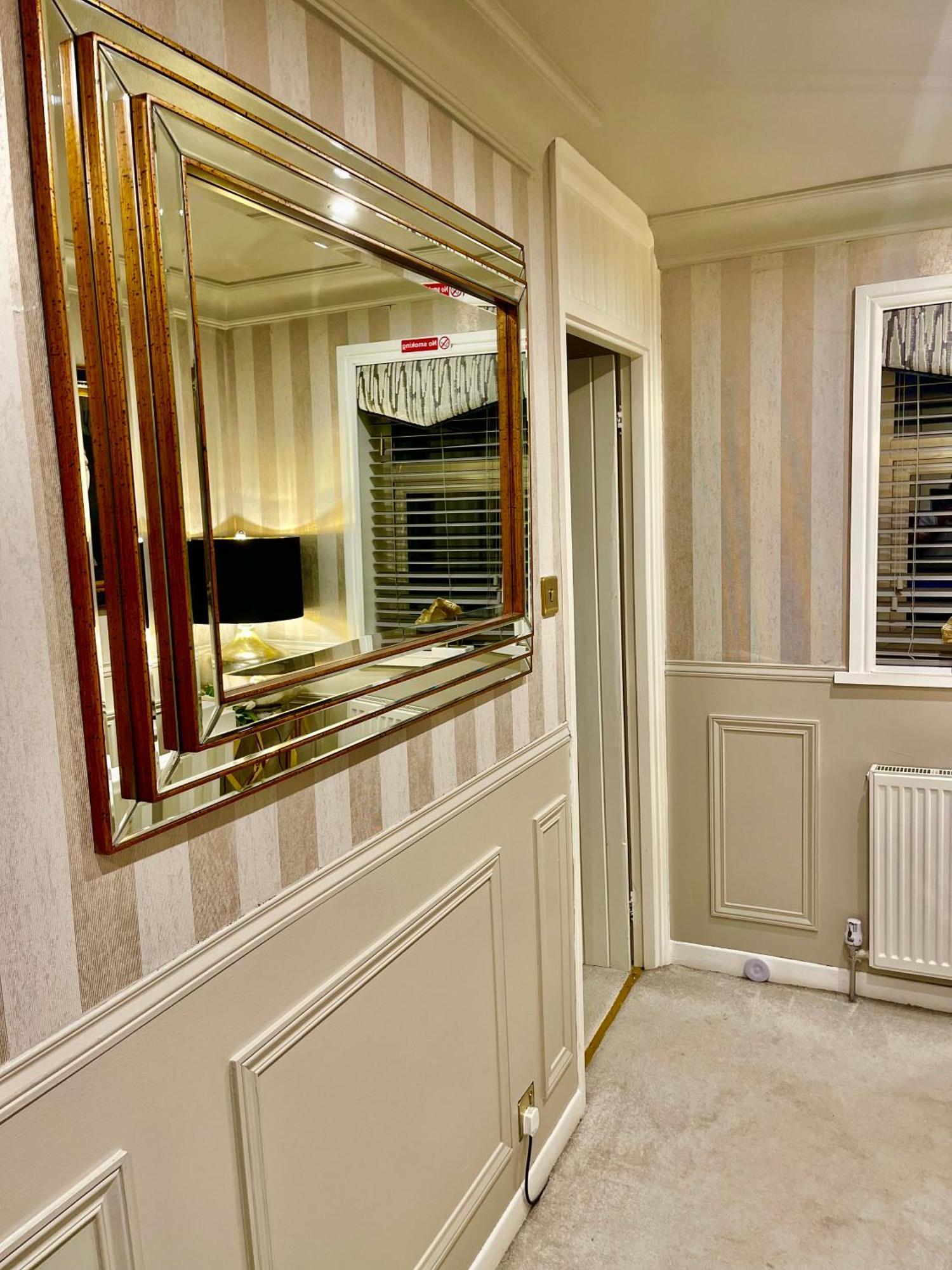Appartement Cosy - 2 Bedroom - High End Furnishings *
