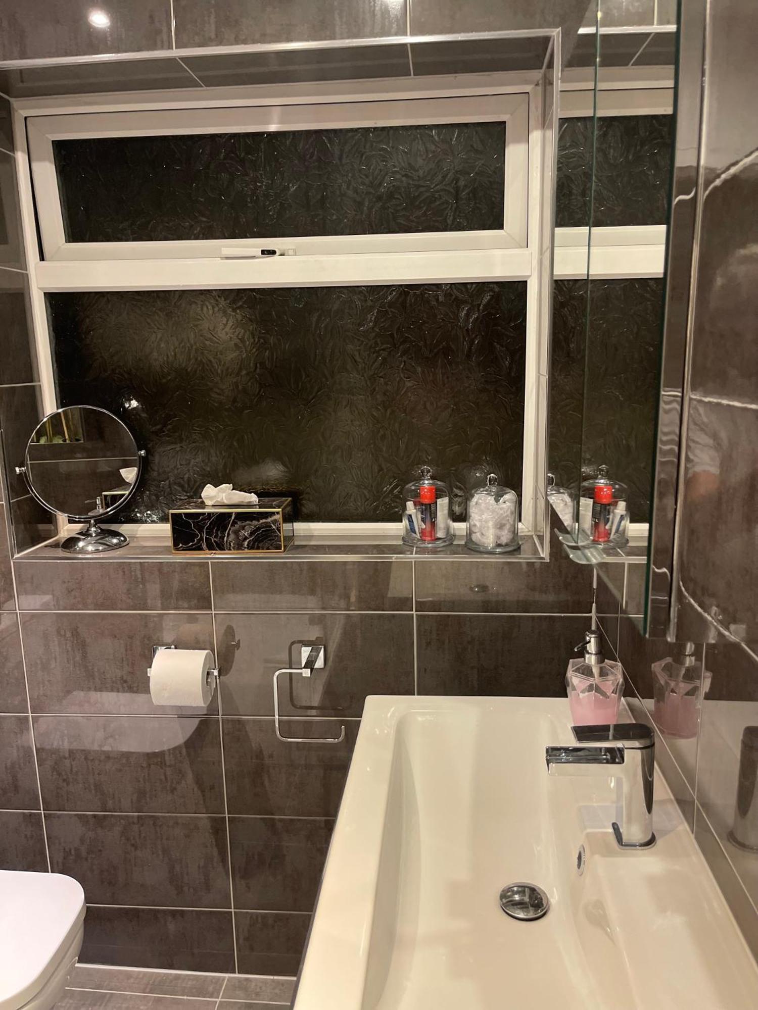 Cosy - 2 Bedroom - High End Furnishings Bawtry
